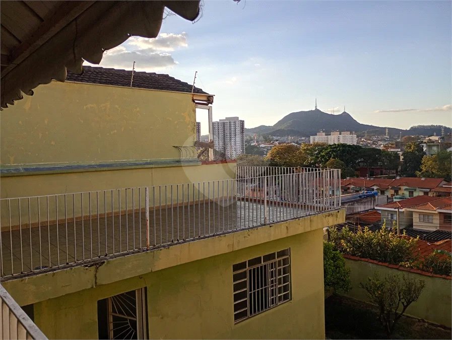 Casa térrea com Edícula à Venda Vila Maria Eugenia São Paulo - SP