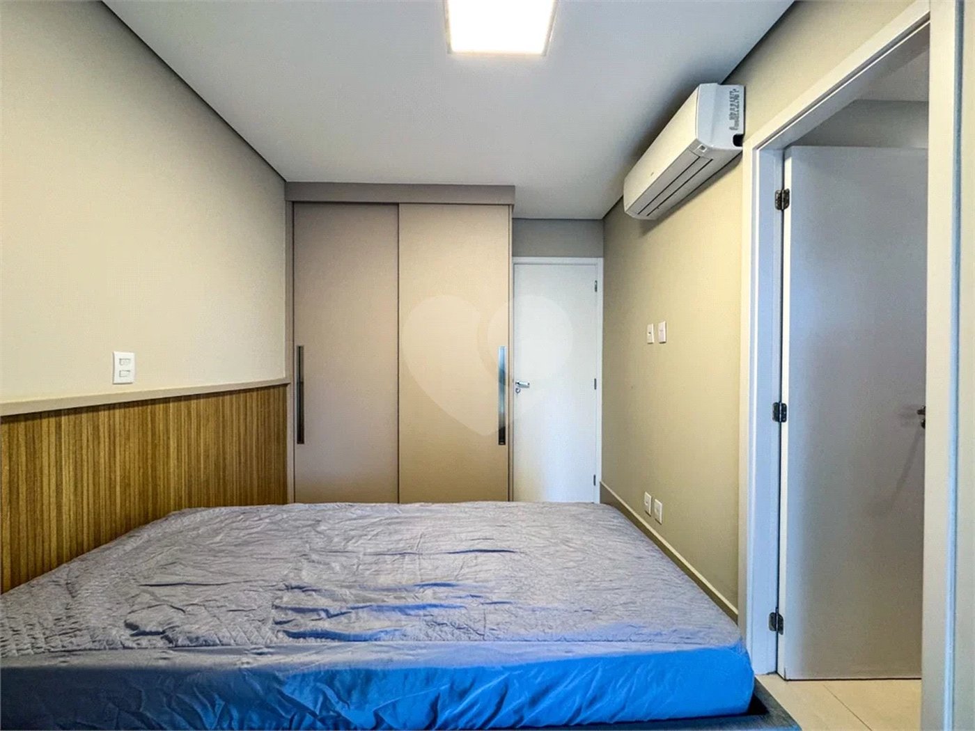 Apartamento à venda com 3 suítes em Riviera de São Lourenço, Bertioga, SP