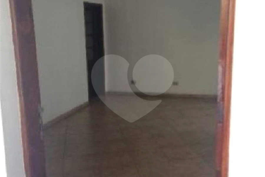Sobrado à venda com 4 quartos, sendo 3 suítes, em Santana, São Paulo, SP
