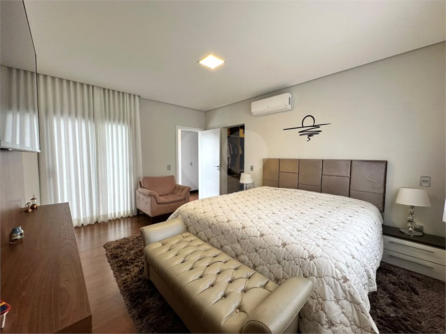 Casa à venda com 3 suítes no condomínio Villas do Golfe, Itu - SP