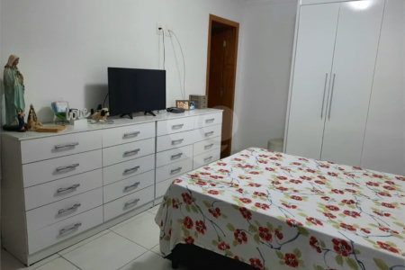 Sobrado à venda com 3 quartos, sendo 2 suítes, em Vila Mazzei, São Paulo, SP