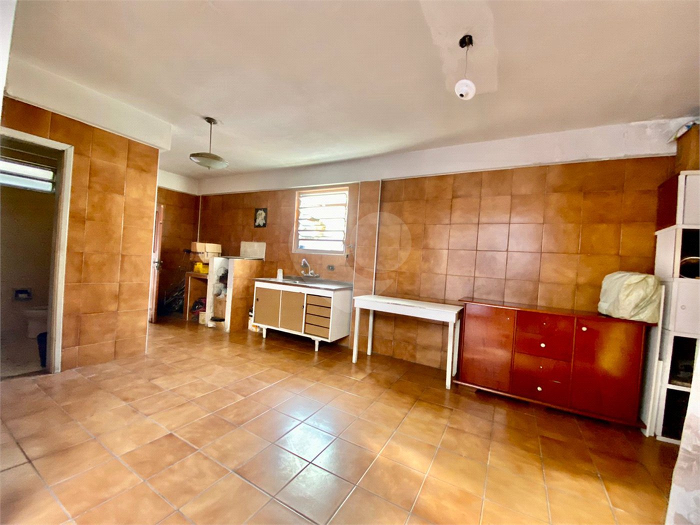 Casa à venda com 6 quartos, sendo 1 suíte, em Vila Mariana, São Paulo, SP