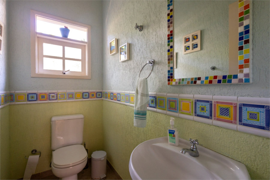 Casa à venda com 6 quartos, sendo 4 suítes, em Barequeçaba, São Sebastião, SP