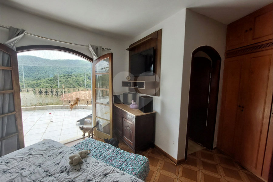 Casa à venda ou para alugar com 4 quartos, sendo 2 suítes,  em Rancho Grande, Mairiporã, SP
