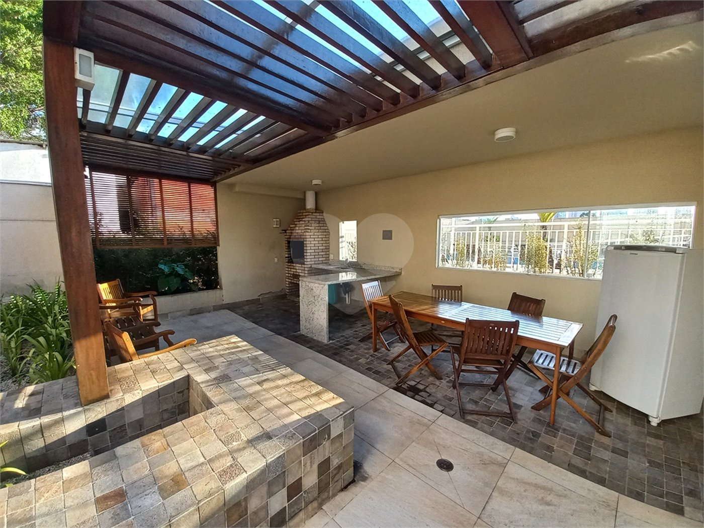Apartamento à venda ou para alugar com 2 quartos, sendo 1 suíte,  em Fazenda Morumbi, São Paulo, SP