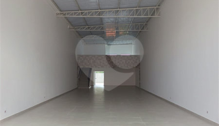 Salão para alugar no Centro, Salto, SP