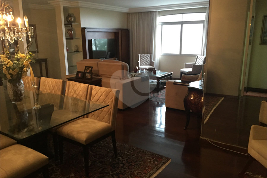 Apartamento à venda com 3 quartos, sendo 1 suíte, em Bela Vista, São Paulo, SP