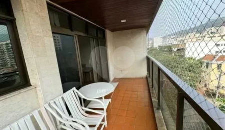 Apartamento à venda com 3 quartos, sendo 1 suíte,  em Maracanã, Rio de Janeiro, RJ