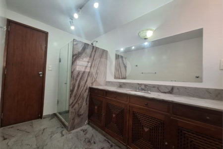 Apartamento à venda com 3 quartos, sendo 1 suíte, em Tijuca, Rio de Janeiro, RJ