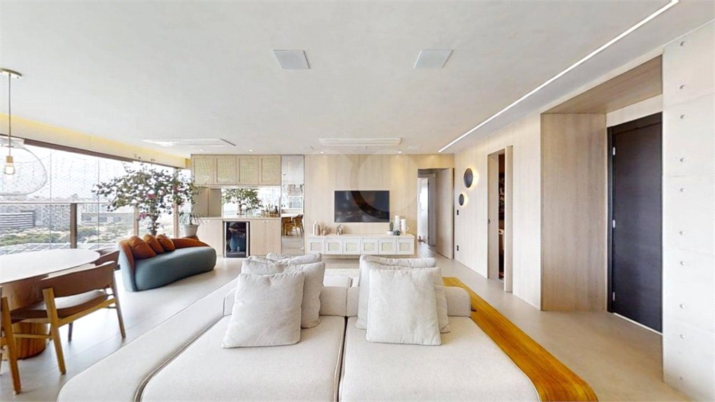 Apartamento à venda com 3 suítes em Brooklin, São Paulo, SP