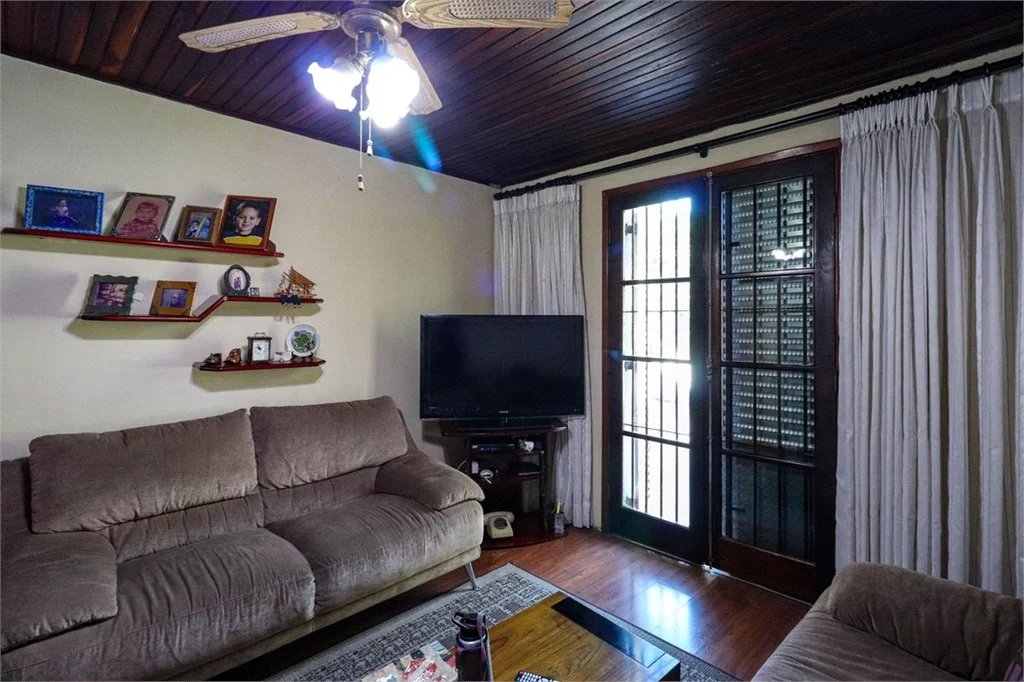 Casa à venda com 4 suítes em Vila Sônia, São Paulo, SP