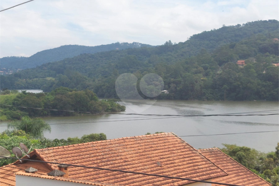 Casa à venda ou para alugar com 4 quartos, sendo 2 suítes,  em Rancho Grande, Mairiporã, SP