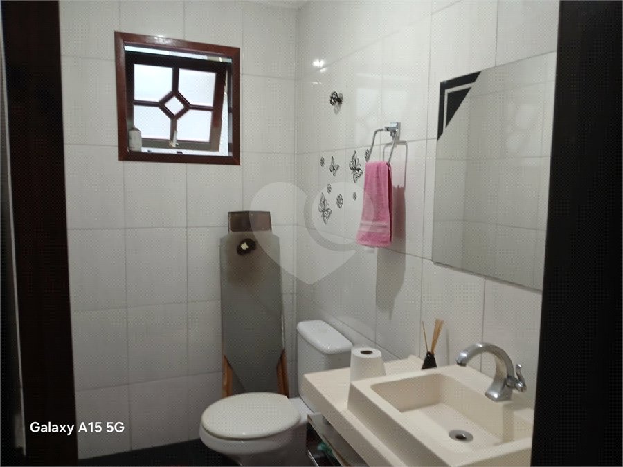 Sobrado à venda com 3 quartos, sendo 1 suíte, em Itaquera, São Paulo, SP