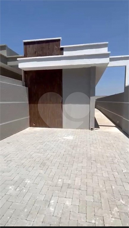Casa à venda com 2 quartos em Chácara Holiday, Itaquaquecetuba, SP