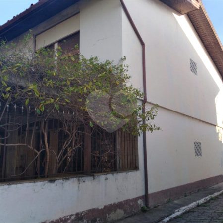 Sobrado à venda com 3 quartos em Vila Cordeiro, São Paulo, SP