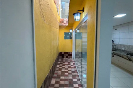 Casa de Vila para alugar com 4 suítes em Vila Romana, São Paulo, SP