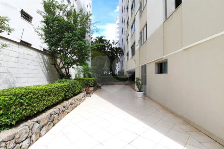 Apartamento à venda com 3 quartos, sendo 1 suíte, em Santa Cecília, São Paulo, SP