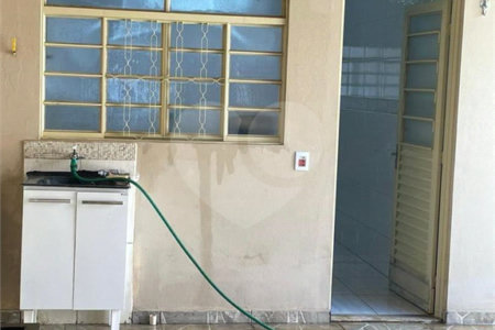 Casa à venda com 2 quartos, sendo 1 suíte, em Jardim Victório Antônio de Santi II, Araraquara, SP