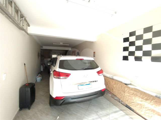 Sobrado à venda com 3 suítes em Santana, São Paulo, SP