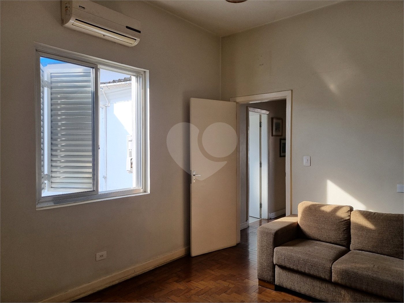 Sobrado à venda com 3 quartos, sendo 1 suíte, em Brooklin, São Paulo, SP