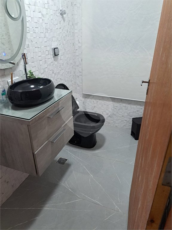 Sobrado à venda com 2 quartos em Jaraguá, São Paulo, SP