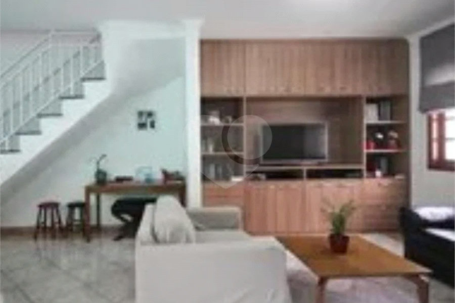 Sobrado à venda com 3 quartos, sendo 1 suíte, em Morumbi, São Paulo, SP