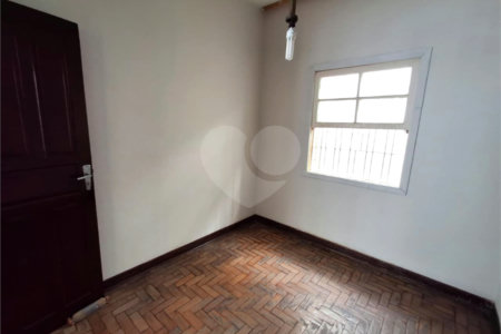 Casa à venda com 4 quartos em Vila Darli, São Paulo, SP