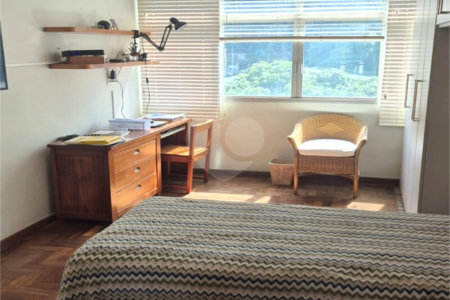 Apartamento à venda com 3 quartos, sendo 1 suíte, em Cosme Velho, Rio de Janeiro, RJ