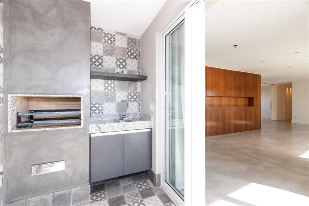 Vila Clementino - 161 m² | 2 dormitórios, com possibilidade de 3 | suíte master | 3 vagas | depósito