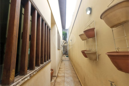 Sobrado à venda com 3 quartos, sendo 1 suíte,  em Vila Trujillo, Sorocaba, SP