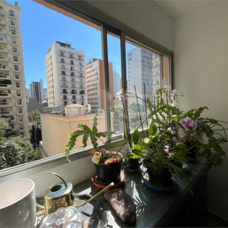 Apartamento à venda com 3 quartos, sendo 2 suítes,  em Jardim Paulista, São Paulo, SP