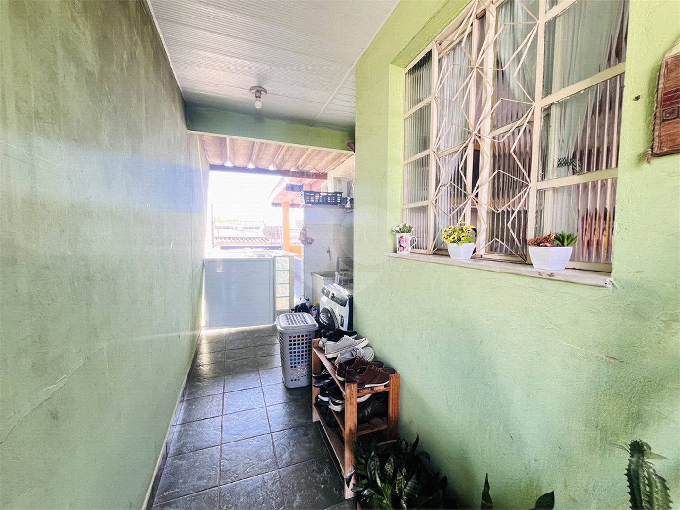 Casa à venda com 4 quartos, sendo 1 suíte, em Campo Grande, Rio de Janeiro, RJ