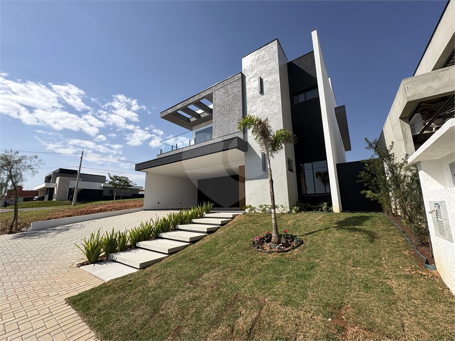 Casa à venda com 4 suítes no condomínio Terras Alpha Nova Esplanada, Votorantim - SP