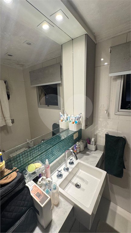 Apartamento à venda com 2 quartos, sendo 1 suíte, em Vila Olímpia, São Paulo, SP