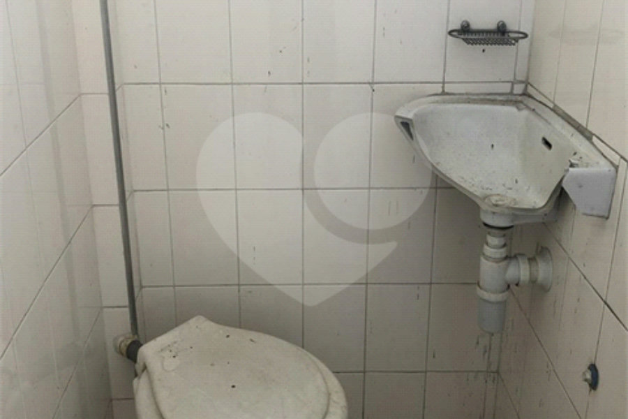Sobrado à venda com 2 quartos, sendo 1 suíte, em Vila Nova Cachoeirinha, São Paulo, SP