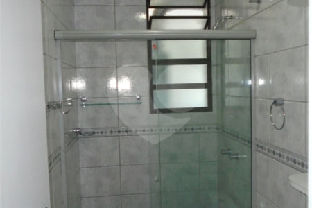 Apartamento à venda com 3 quartos, sendo 1 suíte, em Vila Oliveira, Mogi das Cruzes, SP