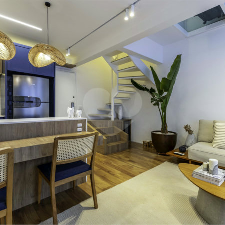 Duplex à venda com 1 suíte em Vila Nova Conceição, São Paulo, SP