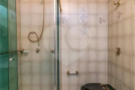 Sobrado à venda com 5 quartos, sendo 4 suítes, em Vila Galvão, Guarulhos, SP