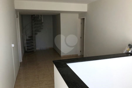 Sobrado à venda com 3 quartos, sendo 1 suíte,  em Jardim Chapadão, Campinas, SP