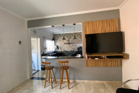 Casa à venda com 2 quartos, sendo 1 suíte, em Jardim Santa Inês, Suzano, SP