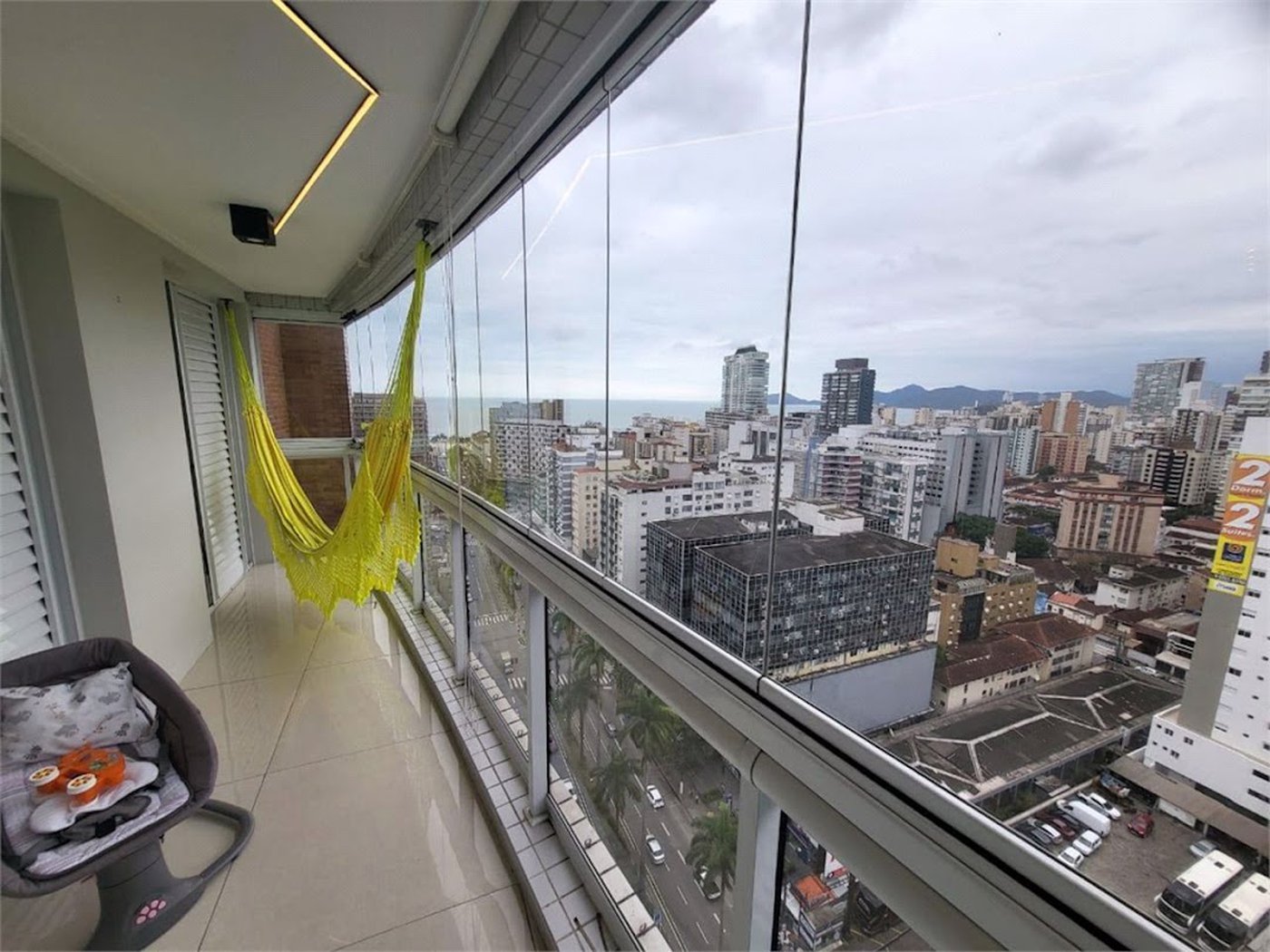 Apartamento Residencial à venda, Gonzaga, Santos - AP1097.