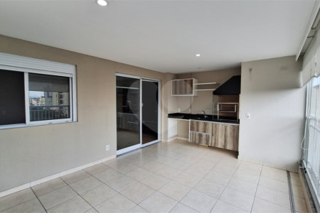Apartamento à venda com 2 quartos, sendo 1 suíte,  em Vila Leonor, São Paulo, SP