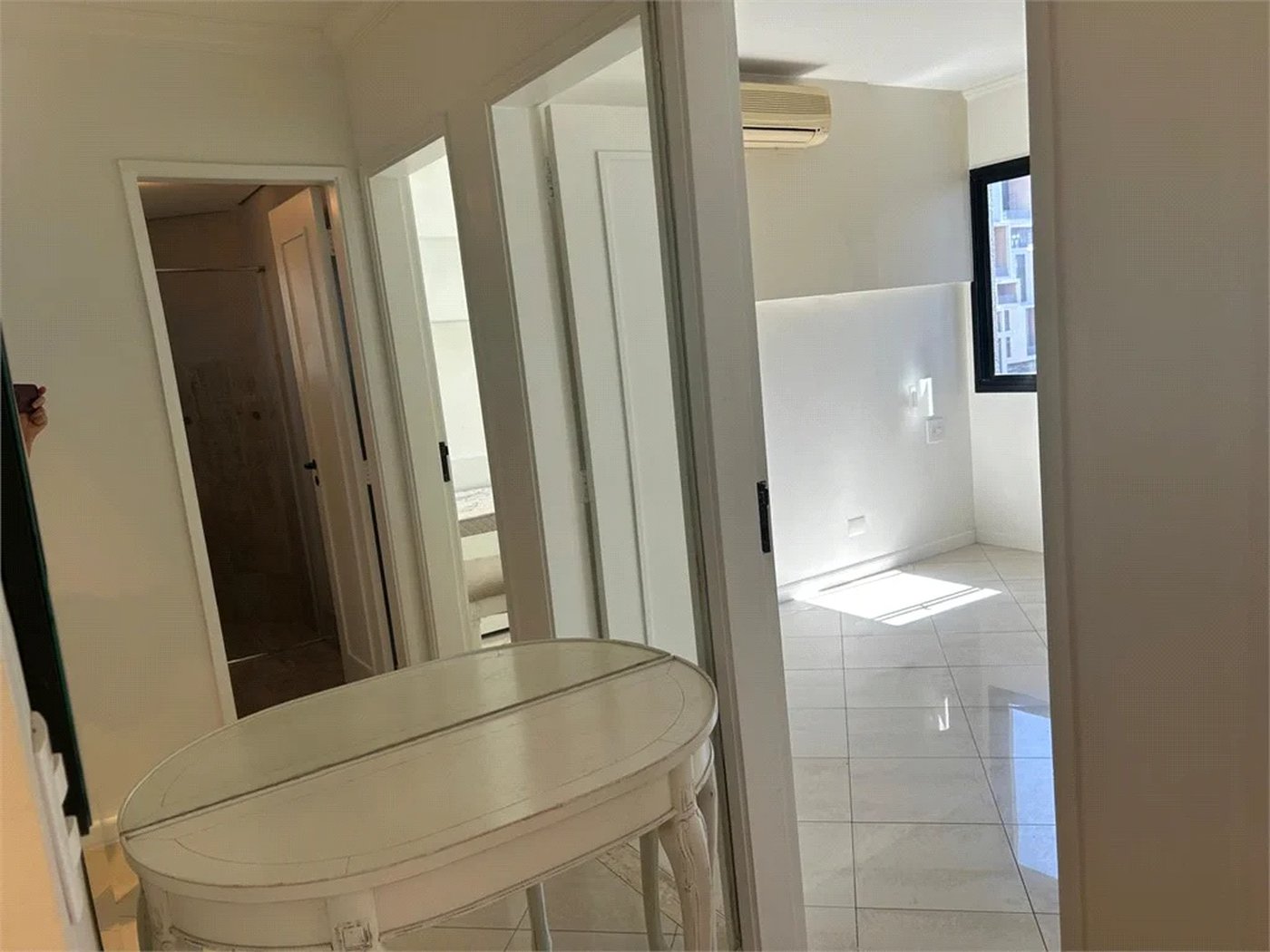 Apartamento para alugar com 3 quartos, sendo 1 suíte, em Pinheiros, São Paulo, SP