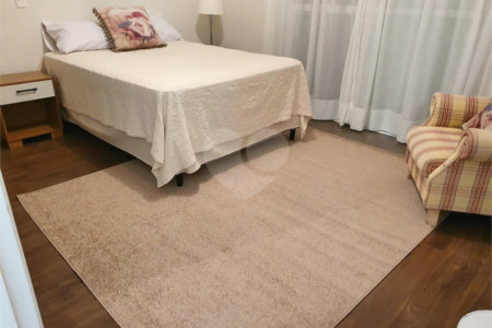 Casa à venda com 5 quartos, sendo 4 suítes, no condomínio Sol Vinhedo, Vinhedo - SP