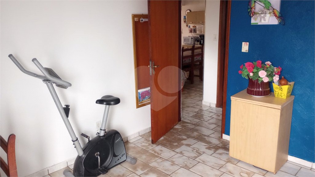 Casa à venda com 3 quartos em Colina dos Pinheiros, Valinhos, SP