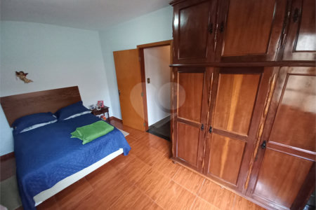 Sobrado à venda com 3 quartos, sendo 1 suíte, em Jardim Umarizal, São Paulo, SP