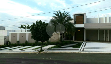 Casa à venda com 5 suítes no condomínio Residencial Villagio, Americana - SP