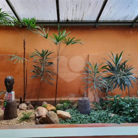 Casa à venda com 3 quartos, sendo 1 suíte, no Centro, São Roque, SP