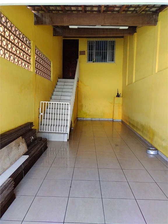 Sobrado à venda com 2 quartos, sendo 1 suíte, em Jardim Vale das Virtudes, São Paulo, SP