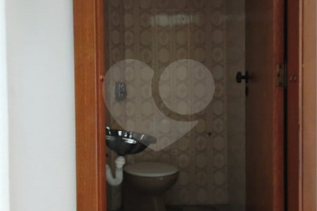 Sobrado à venda com 3 quartos, sendo 1 suíte,  em Jardim Jabaquara, São Paulo, SP